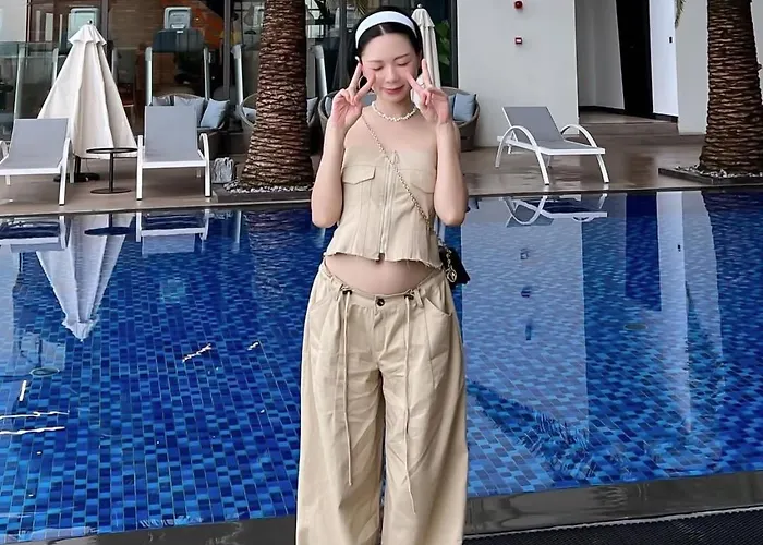 Comzy * Hạ Long